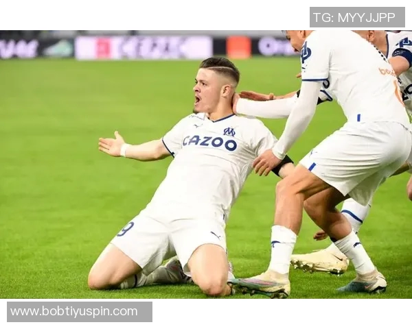 维蒂尼亚呼吁全队团结奋进力争在巴黎重返联赛榜首 维蒂尼亚呼吁全队团结奋进力争在巴黎重返联赛榜首