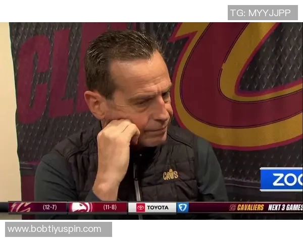 亨特膝盖受伤缺席下半场阿特金森称不必冒险继续比赛